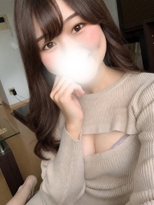 朝倉ひな