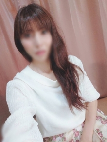 卓越したｻｰﾋﾞｽと誠実さと気品さを合わせ持つ謙虚な超ｽﾚﾝﾀﾞｰ美脚美形奥様の美香
