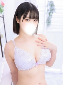 菊地ひなこ